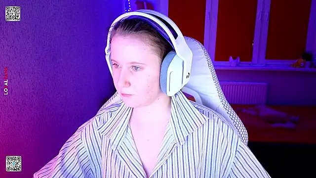 mon_lola's cam snapshot