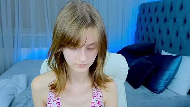 Miss_Alisa_'s cam snapshot