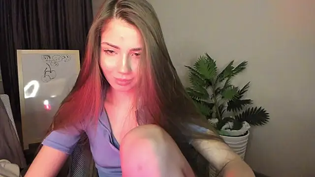 Aurora_Glow21's cam snapshot