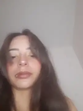 AlexxaAndRileyy live sex cam