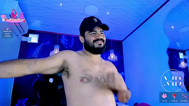 MichaelBear_ live sex cam