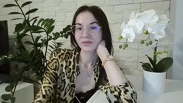 JuliaLovely's cam snapshot