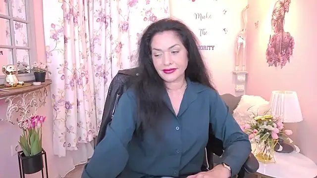 MyLovOne's cam snapshot