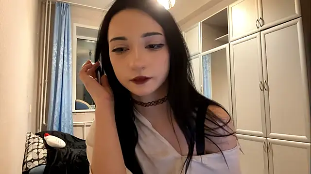 UrBabeLuna's cam snapshot