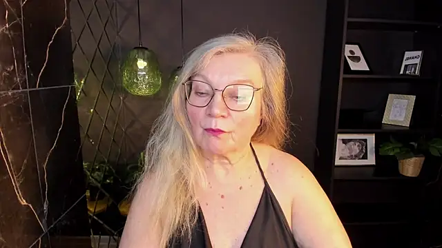 NataliMellow's cam snapshot