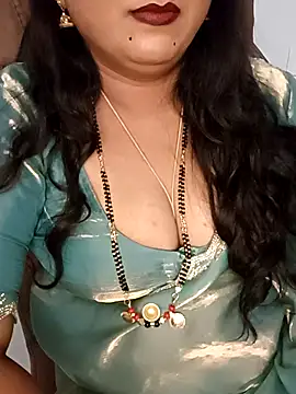 Urmila_kannada's cam snapshot