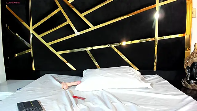 AngieLafourcade's cam snapshot