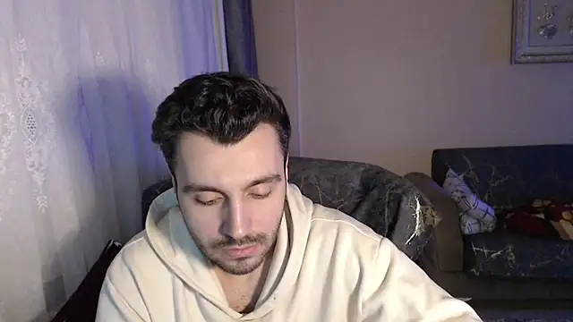 handsomeee04 live sex cam