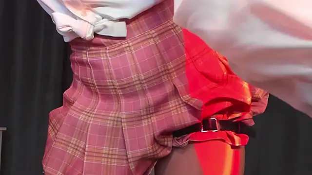 MalloryWest's cam snapshot