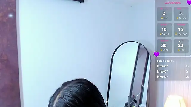 klhoe_boobs live sex cam