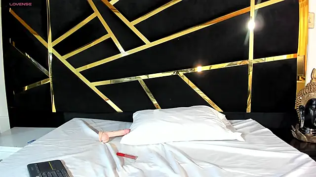 AngieLafourcade's cam snapshot