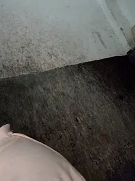 xx_priti's cam snapshot