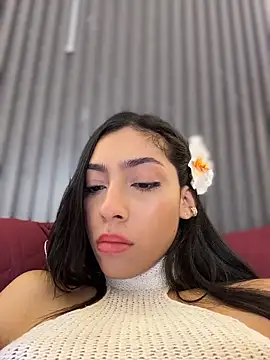 Ema_azel's cam snapshot