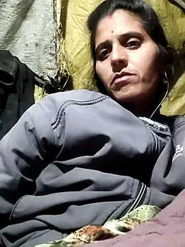 Bhavna8080's cam snapshot