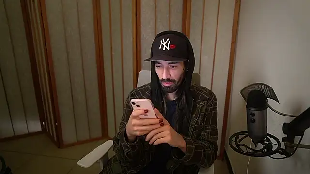 Your_Ice_cream's cam snapshot