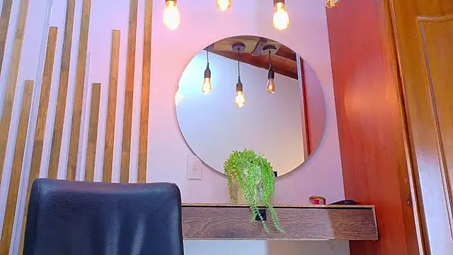 yorbymaxx's cam snapshot