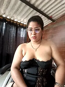 Yelly's cam snapshot