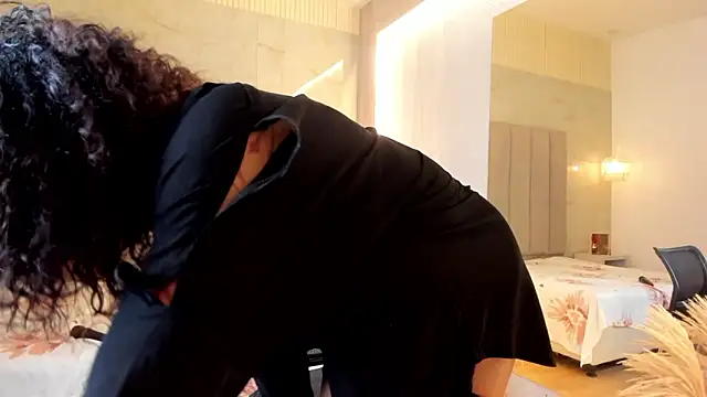 LizStorm_'s cam snapshot