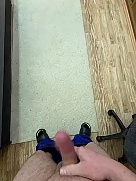 debrbi37's cam snapshot