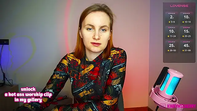 KinkyMissCherry's cam snapshot