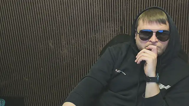 FindomDom live sex cam