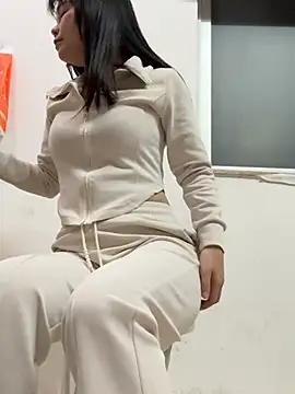 miaomijiang's cam snapshot