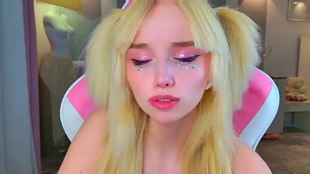 popjenny's cam snapshot