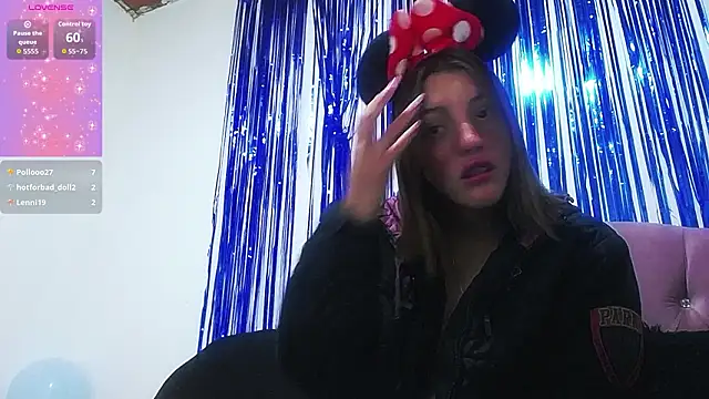 emily_cooper_pym's cam snapshot