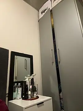 slimcateee's cam snapshot