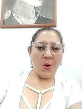 JULIETA_21-'s cam snapshot