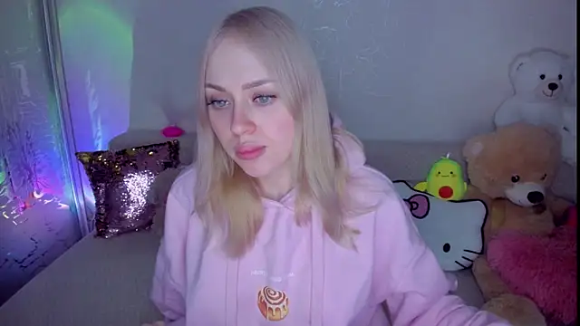 CeaneLino's cam snapshot