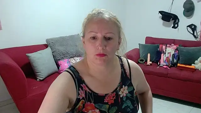 emperabigbootybigass's cam snapshot