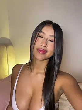 Gia_Evanss's cam snapshot