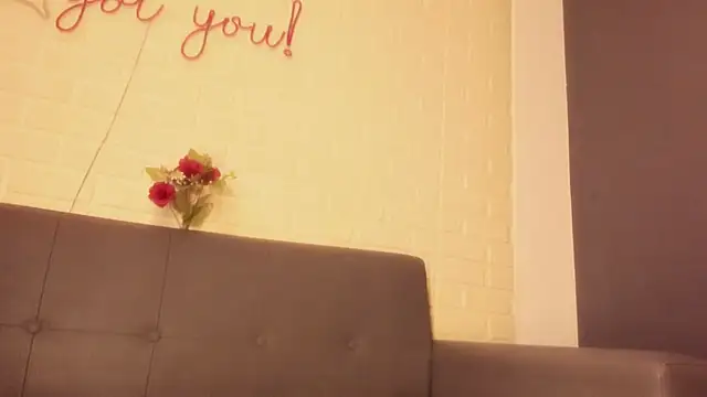 karina_gomez_18 live sex cam