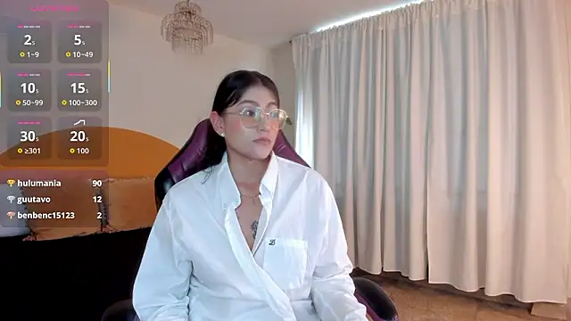 liaa_moretti_'s cam snapshot