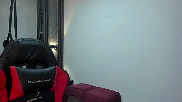 selene_red_ live sex cam