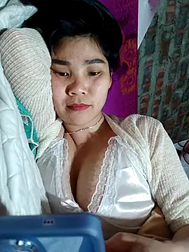 Bear_bear0's cam snapshot