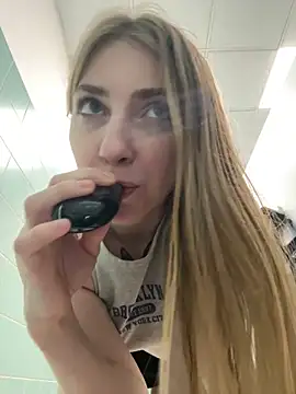 Sunny___Bunny live sex cam