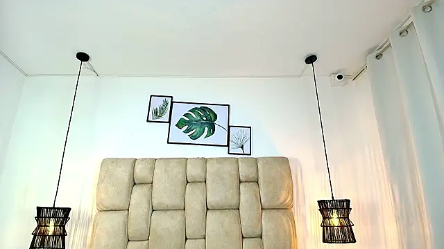 Cinthiabaker live sex cam