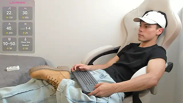 Dammon_Stallion live sex cam