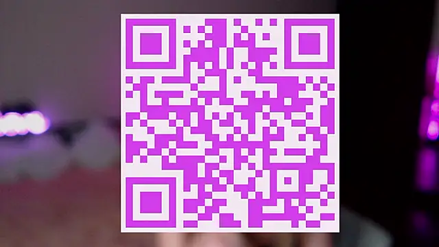 LizaBelle_'s cam snapshot