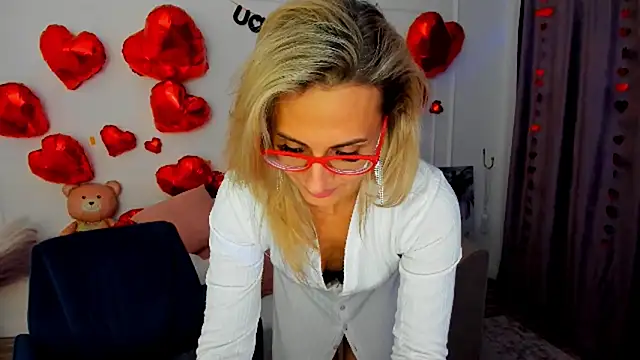 MuseOfStage's cam snapshot