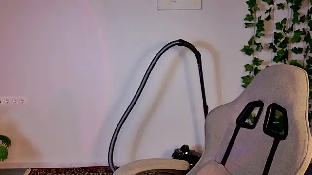 KiraVair's cam snapshot