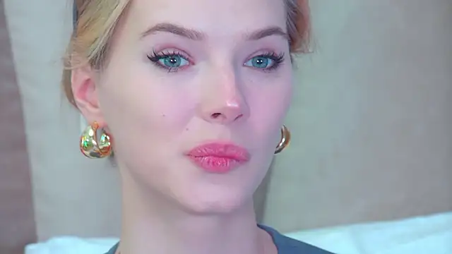 GentleRossi's cam snapshot