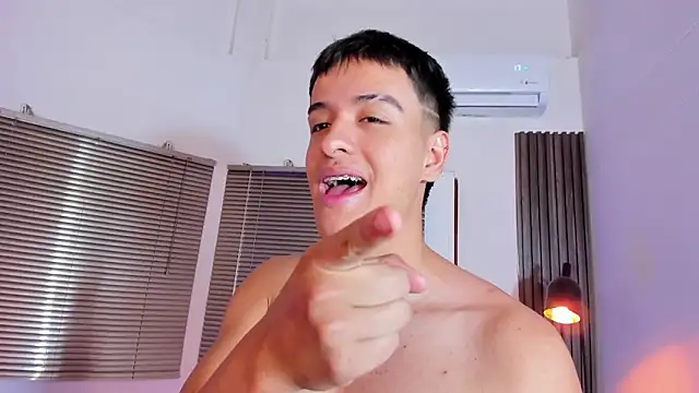 Sweet_WallenV2 live sex cam