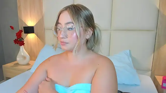 antonella_cutie_ live sex cam