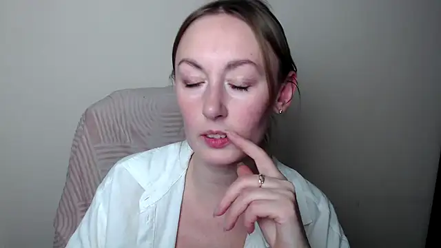 LiaSeass_ live sex cam