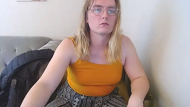 Elliebell live sex cam