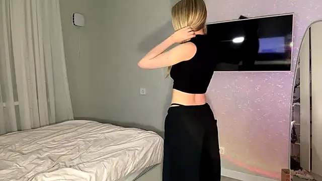 Between_Eeys's cam snapshot