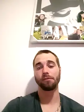 Hanys1912 live sex cam